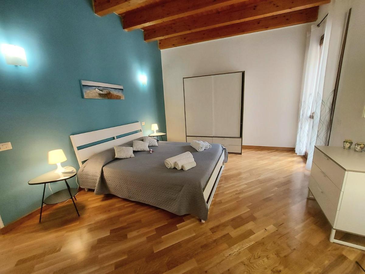 Cocciu D'Amuri Holiday House Palermo Exteriör bild